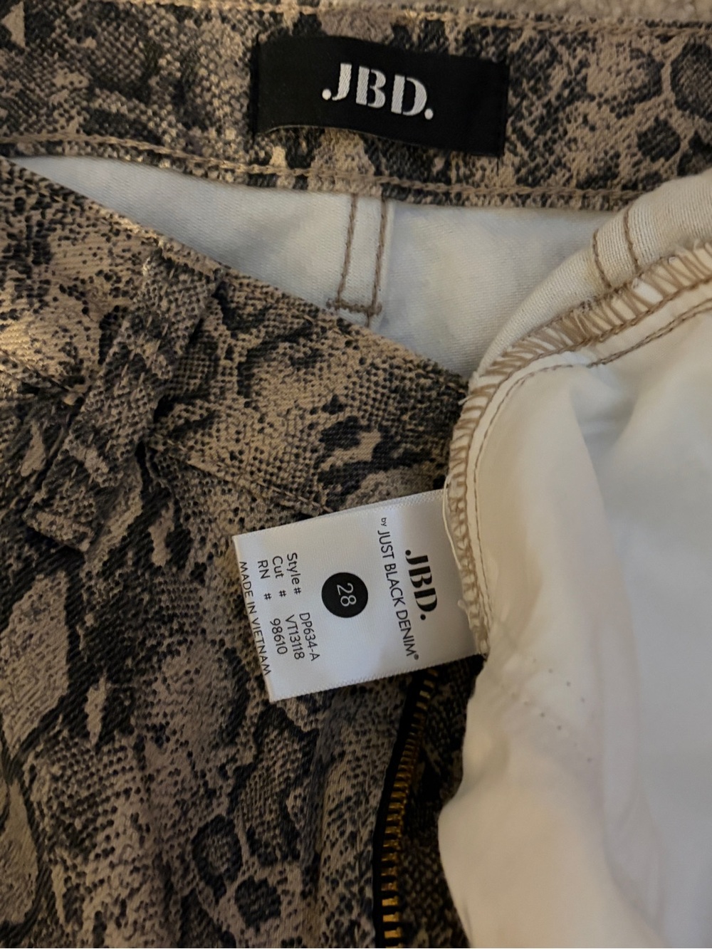 Snake-Print Skinny Jeans in Beige